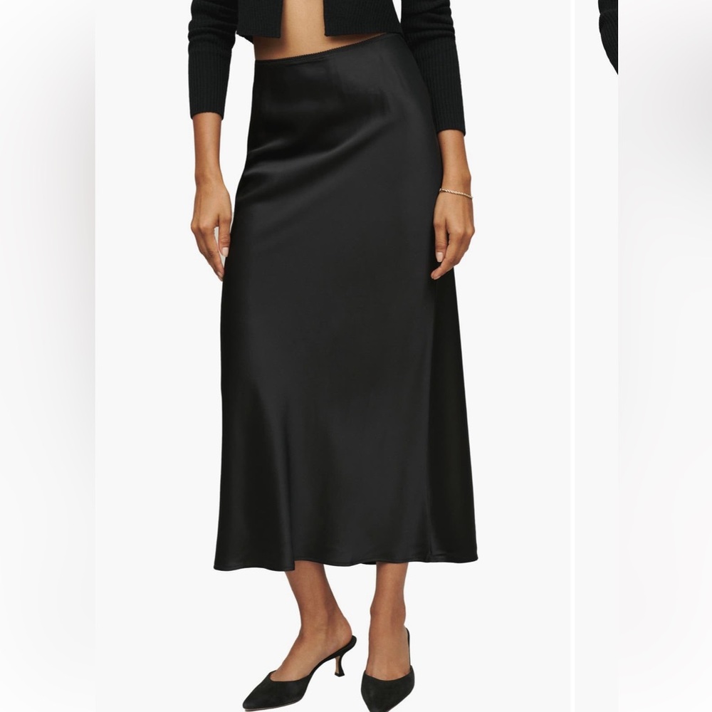 Reformation Layla silk skirt size 0 NWOT